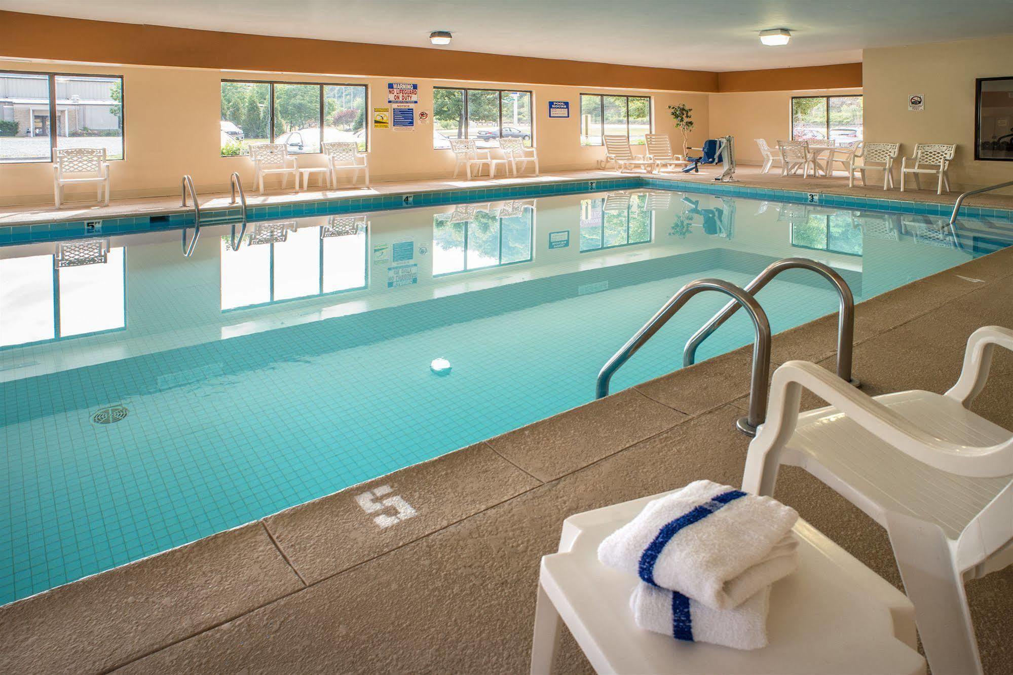 Comfort Suites Prestonsburg West Eksteriør billede